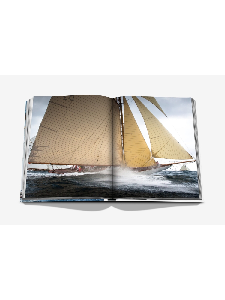 Assouline Saint-Tropez Yachting .